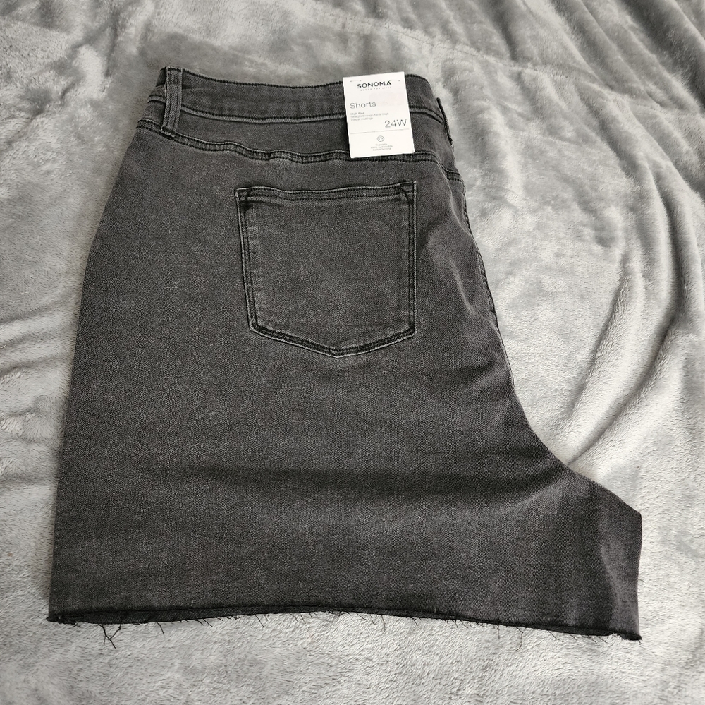 Sonoma womens. plus high rise jean cutoff shorts sz 24w lot NWT - Picture 4 of 6